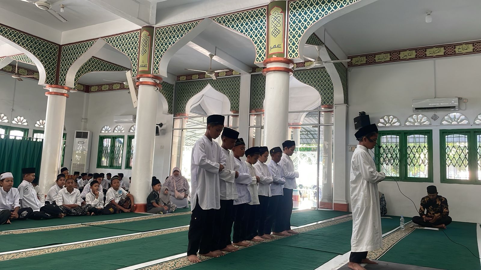 Perlombaan Peragaan Shalat Berjamaah dalam moment Tahun Baru Islam