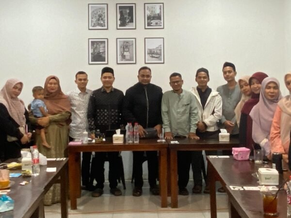 Pengajian Bulanan TPQ Hidayatul Ulum Bersama Ust. H. Muhammad Maryudi Tekankan Pentingnya Energi Positif dalam Mendidik